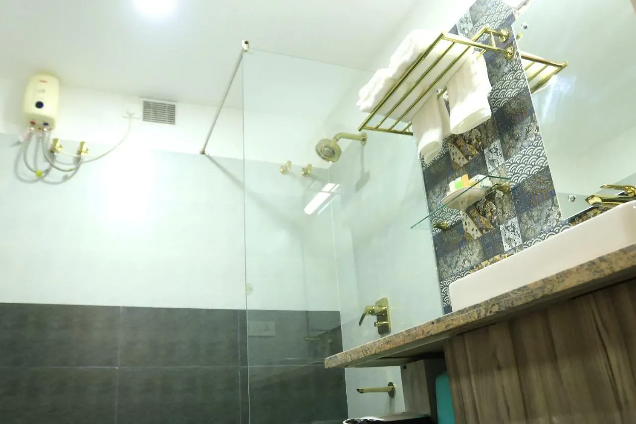 Lalys Residency Hotel Thrissur 3*,  India